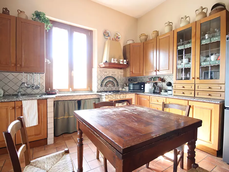 Immagine 10 di Villa in vendita  in Viale San Concordio 483 a Lucca