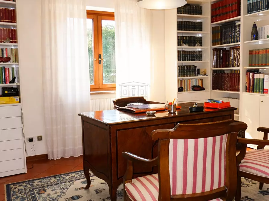 Immagine 11 di Villa in vendita  in Traversa II Via Vecchia Pesciatina 84 a Lucca