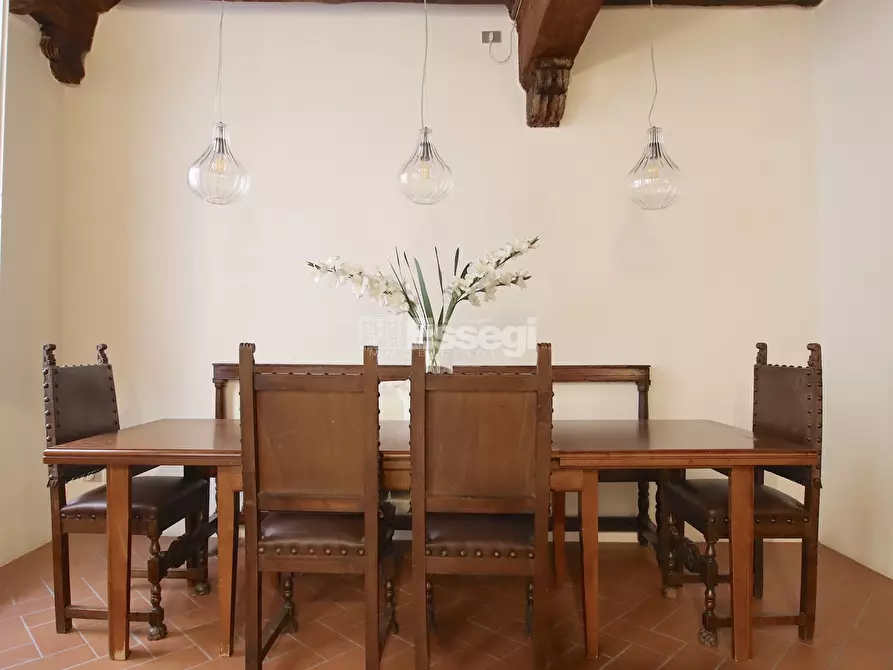 Immagine 14 di Appartamento in vendita  a Lucca