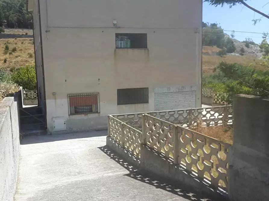 Immagine 1 di Quadrilocale in vendita  in Contrada Gruda a Palizzi