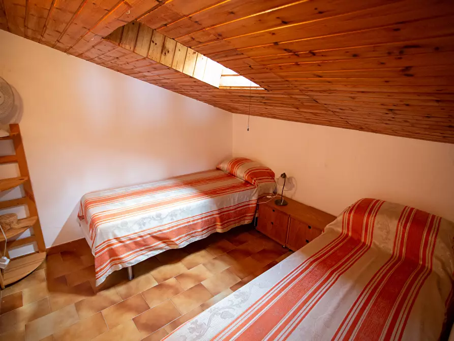Immagine 49 di Casa indipendente in vendita  in Viale Aldo Moro 5 a Bova Marina