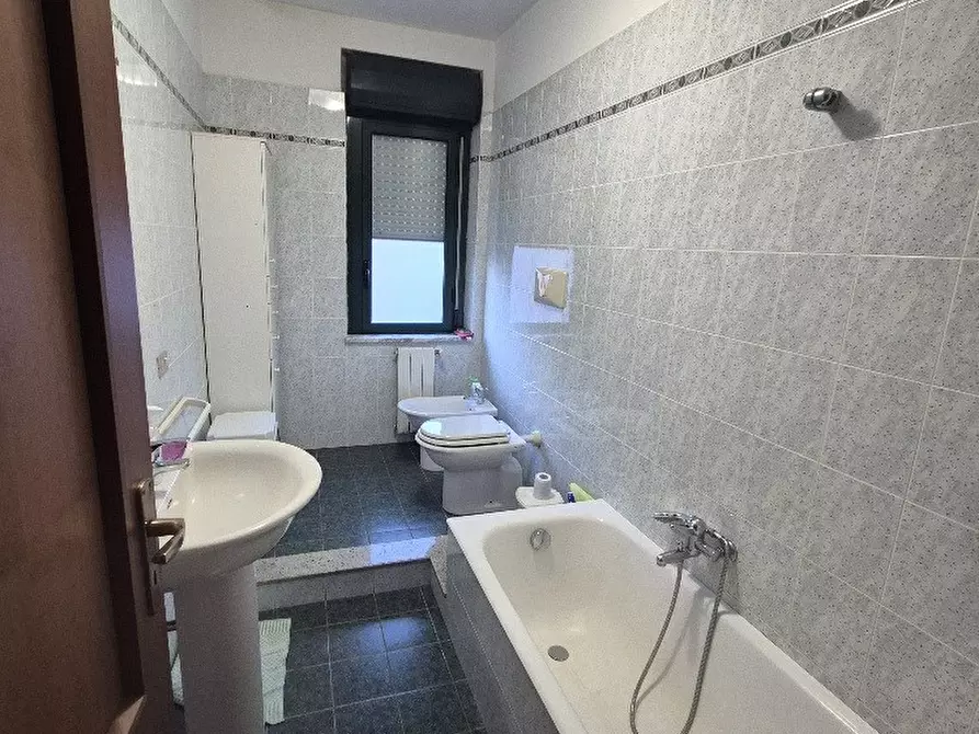 Immagine 12 di Quadrilocale in affitto  in Via Manfroce Trav. Iii De Nava 7 a Reggio Di Calabria