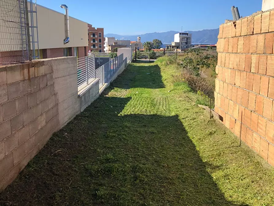 Immagine 4 di Terreno industriale in vendita  a Reggio Di Calabria