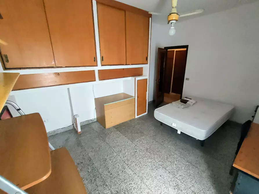 Immagine 11 di Pentalocale in affitto  in Diramazione Marconi 32 a Reggio Di Calabria