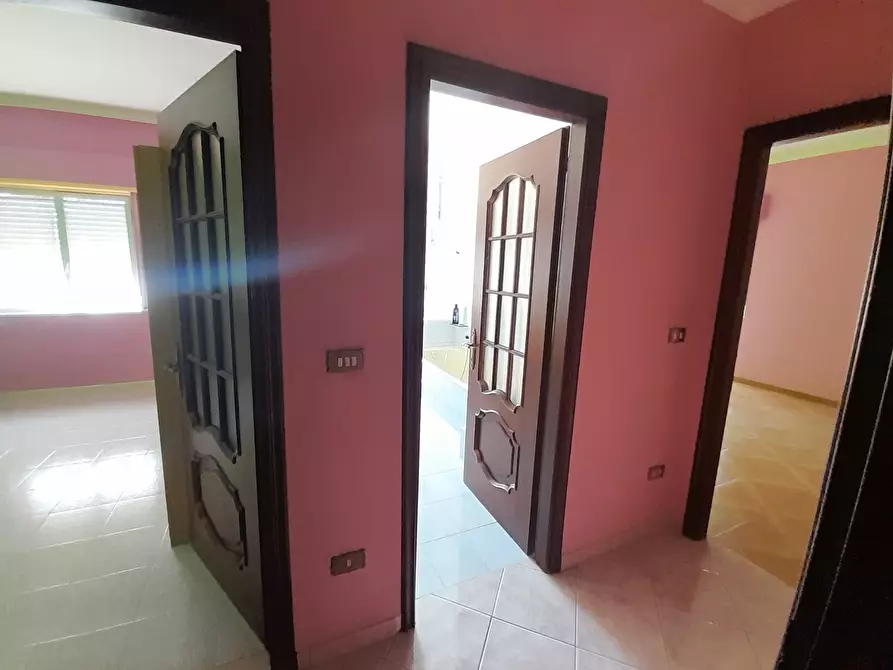 Immagine 10 di Trilocale in vendita  in Via Roma a Martone