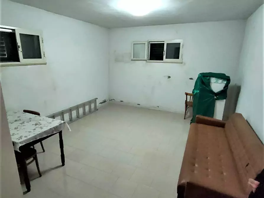 Immagine 27 di Villa in vendita  a San Roberto