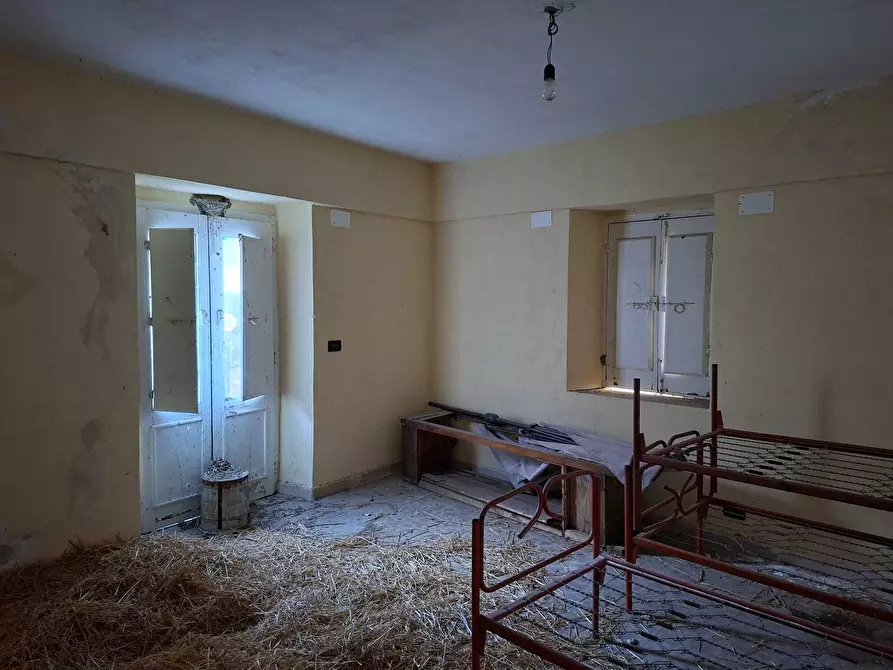 Immagine 53 di Casa trifamiliare in vendita  in Via Paterriti 19 a Motta San Giovanni