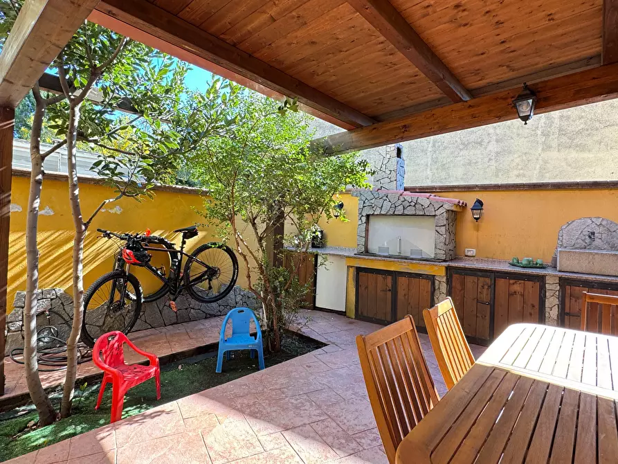 Immagine 23 di Villetta a schiera in vendita  a Uta