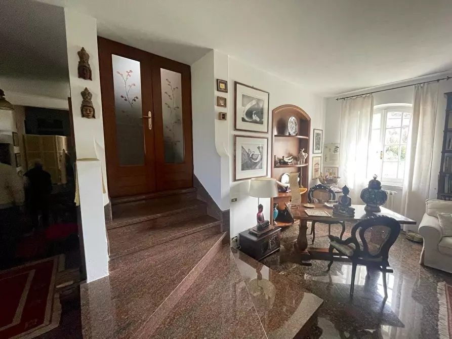 Immagine 13 di Casa indipendente in vendita  a Castelnuovo Magra