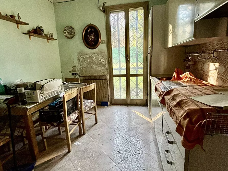 Immagine 16 di Bar / Ristorante in vendita  a Ameglia