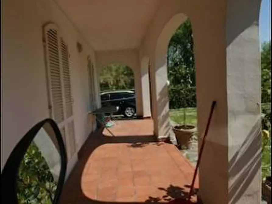 Immagine 3 di Appartamento in vendita  a Ameglia