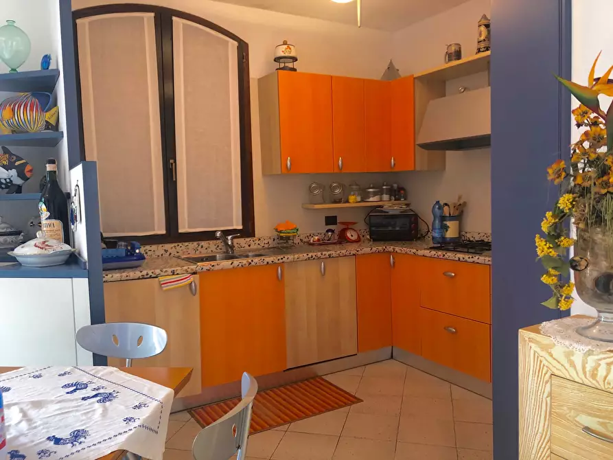 Immagine 6 di Casa semindipendente in vendita  a Ameglia