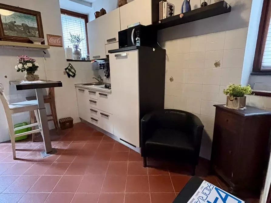 Immagine 7 di Porzione di casa in vendita  a Ameglia