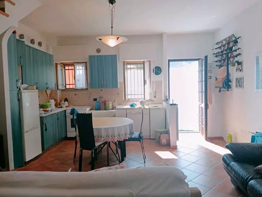 Immagine 6 di Casa semindipendente in vendita  a Massa