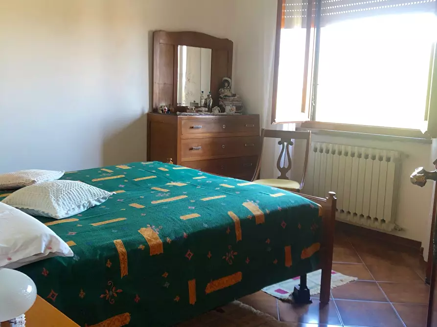 Immagine 8 di Pentalocale in vendita  a Castelnuovo Magra