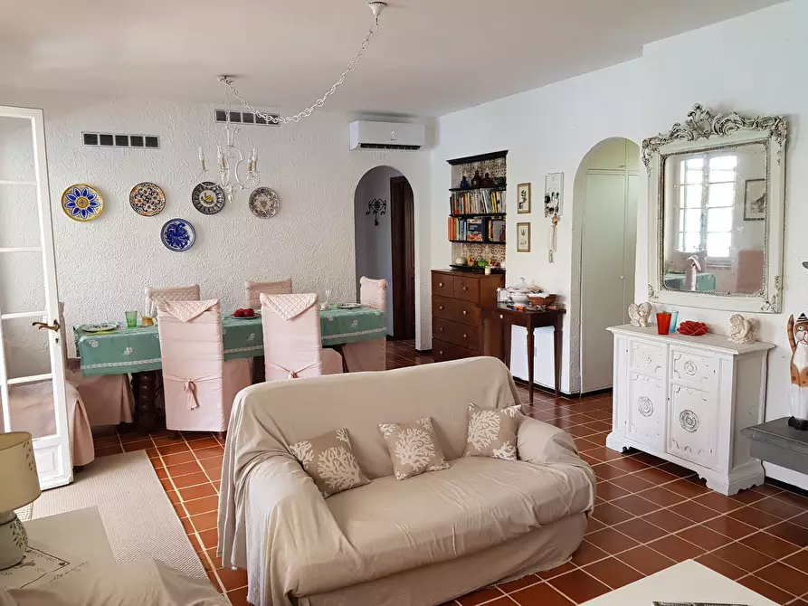 Immagine 8 di Casa semindipendente in vendita  a Ameglia