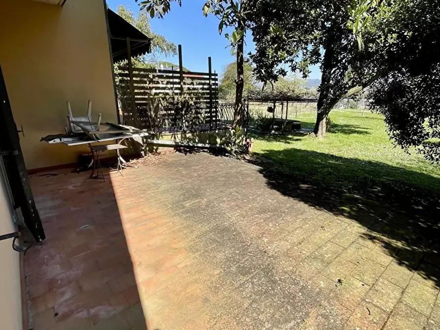 Immagine 19 di Casa semindipendente in vendita  a Ameglia