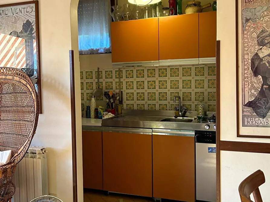 Immagine 11 di Quadrilocale in vendita  a Carrara