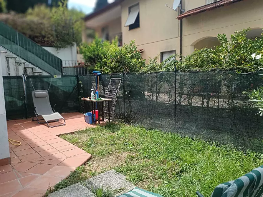 Immagine 3 di Bilocale in vendita  a Ameglia