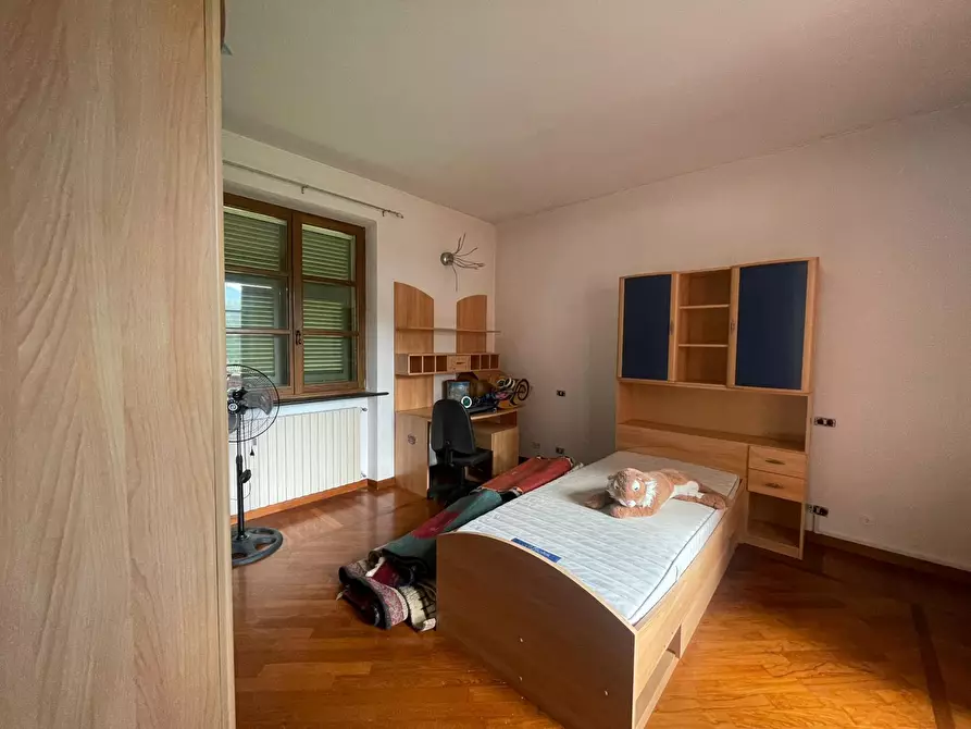 Immagine 16 di Villa in vendita  a Castelnuovo Magra