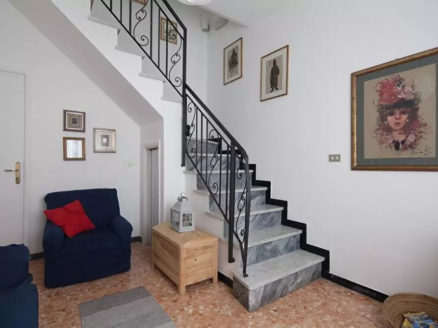 Immagine 10 di Terratetto in vendita  in Via del Mare 9 a Ameglia