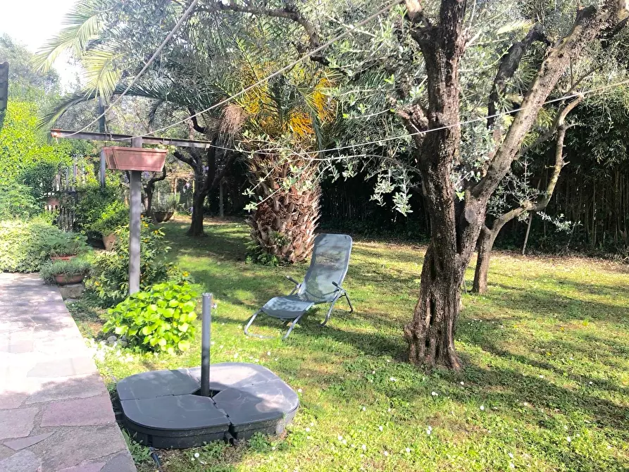 Immagine 4 di Casa semindipendente in vendita  a Castelnuovo Magra