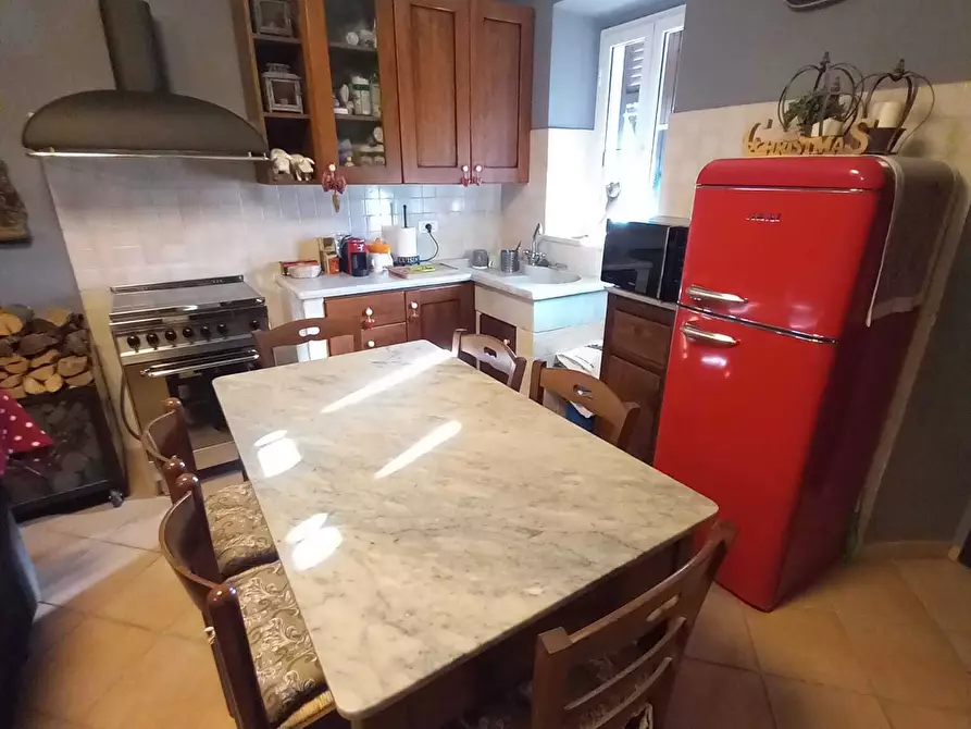 Immagine 7 di Rustico / casale in vendita  a Fivizzano