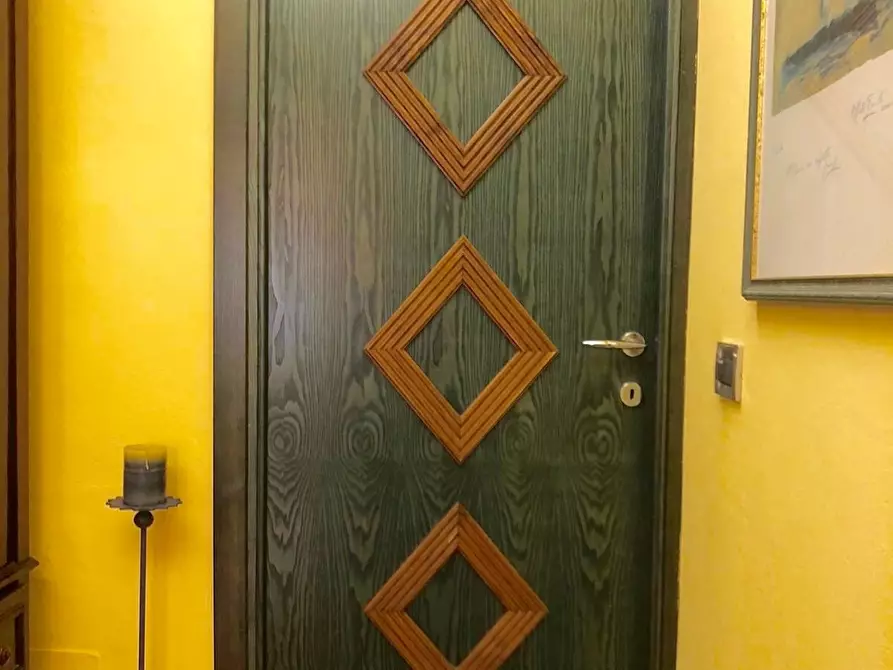 Immagine 10 di Casa semindipendente in vendita  a Castelnuovo Magra