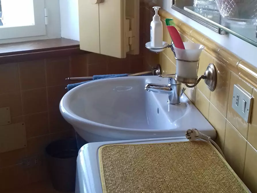 Immagine 27 di Terratetto in vendita  in Via Nuova 1 a Ameglia