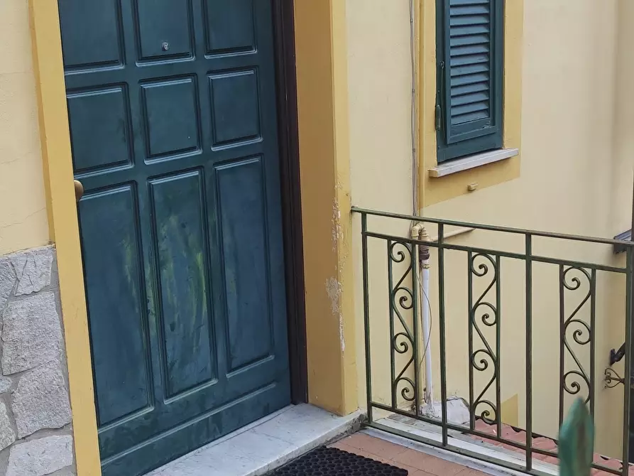 Immagine 1 di Appartamento in vendita  a La Spezia