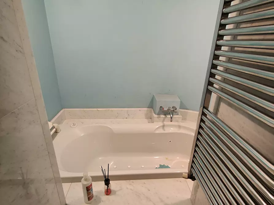 Immagine 18 di Appartamento in affitto  in Via Verdi 1B a Carrara