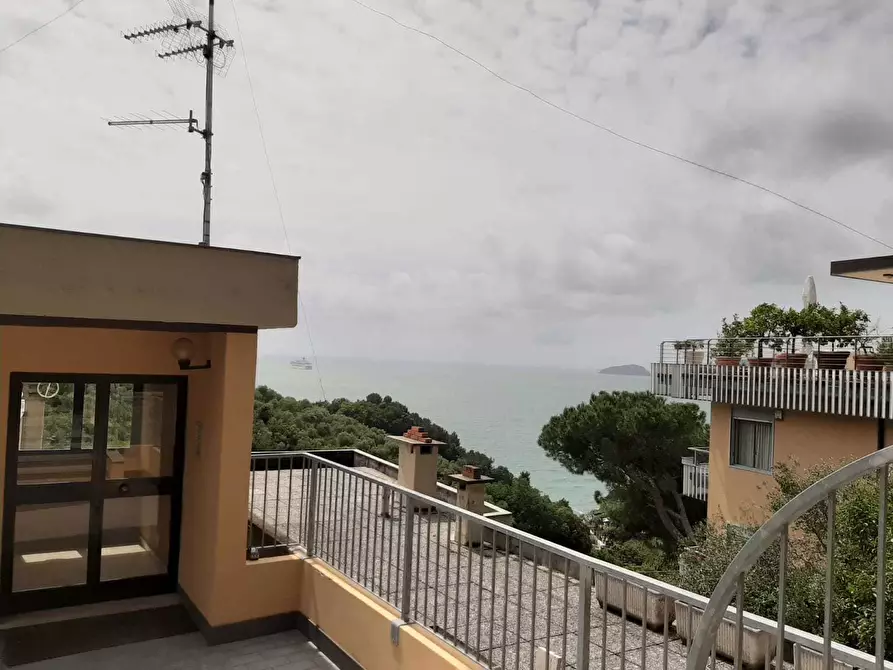 Immagine 14 di Appartamento in affitto  in VIA SANTA TERESA 26 a Lerici