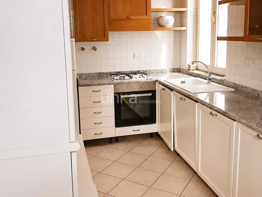 Immagine 9 di Casa indipendente in vendita  in Costa Lombarda snc a Jesi