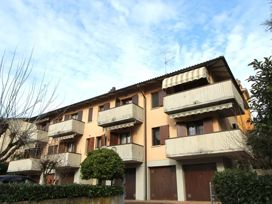 Immagine 24 di Appartamento in vendita  in Via E. Carnevali a Valsamoggia