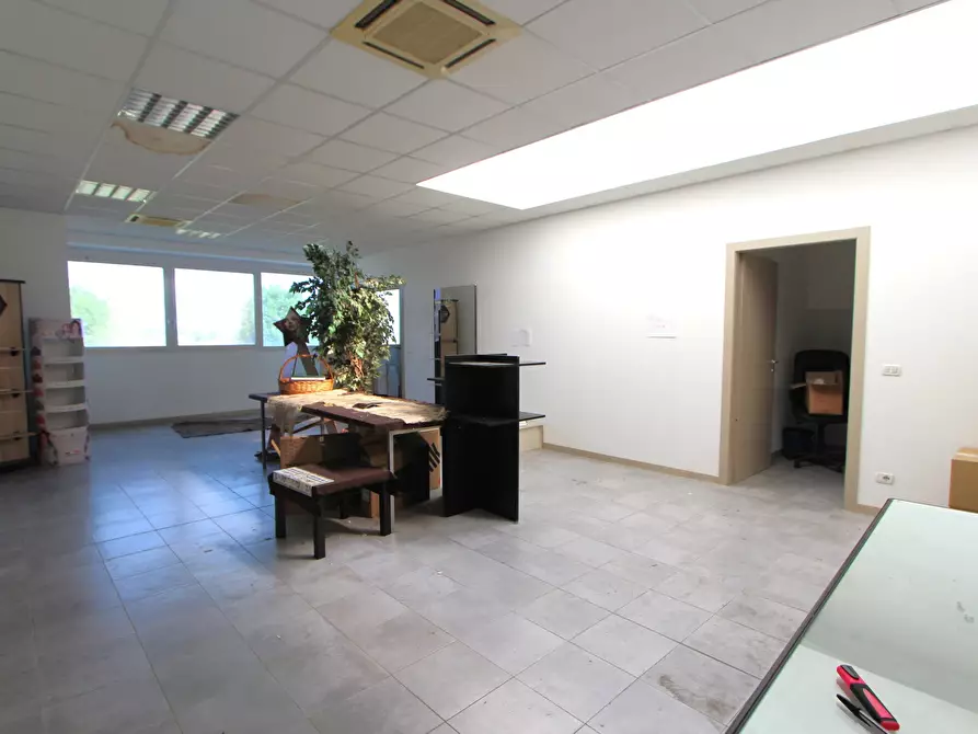 Immagine 13 di Capannone industriale in vendita  in Via Lunga a Valsamoggia