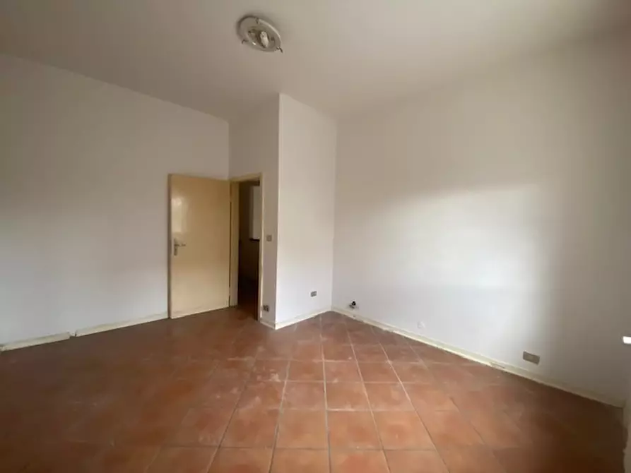 Immagine 11 di Appartamento in vendita  in Via Sirena a Valsamoggia