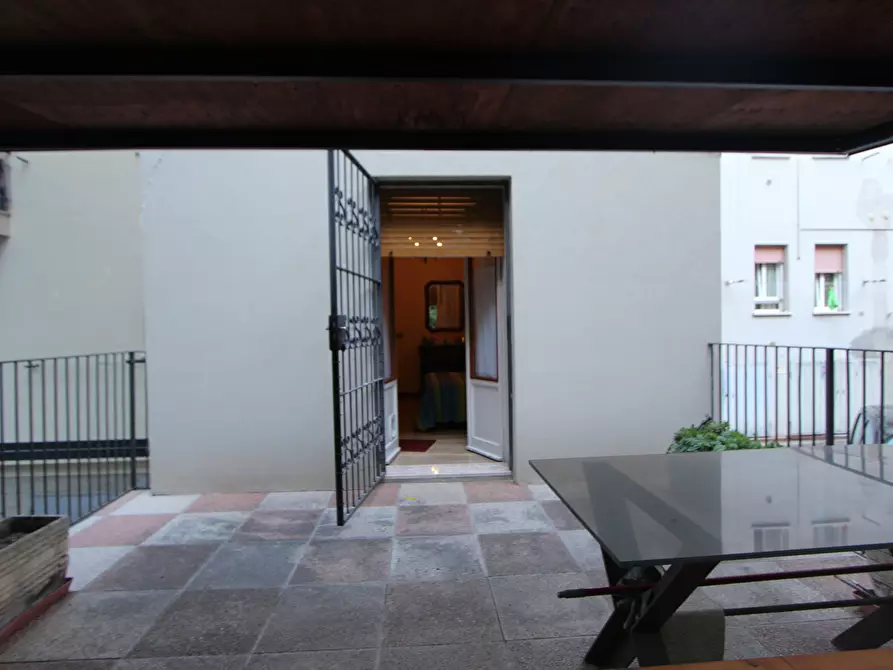 Immagine 30 di Appartamento in vendita  in Via G. Matteotti a Valsamoggia