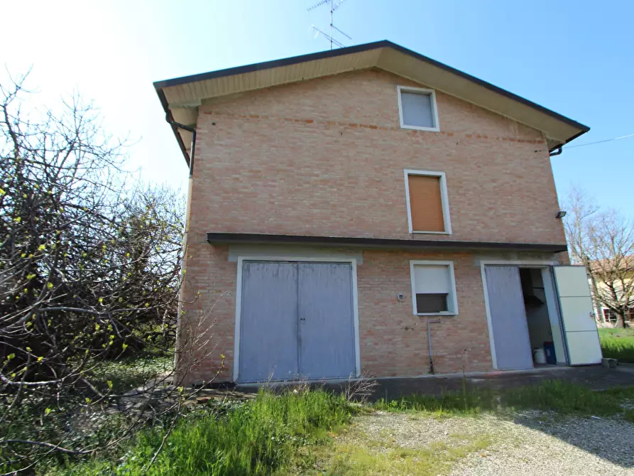 Immagine 24 di Porzione di casa in vendita  in Viale M. di Canossa a Valsamoggia