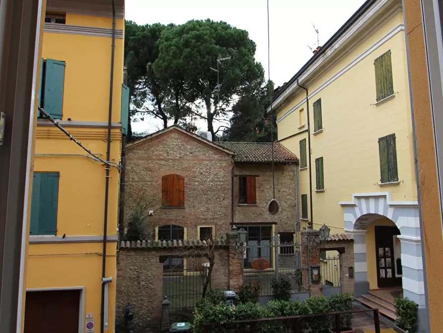 Immagine 20 di Appartamento in vendita  in Piazza Giuseppe Garibaldi a Valsamoggia