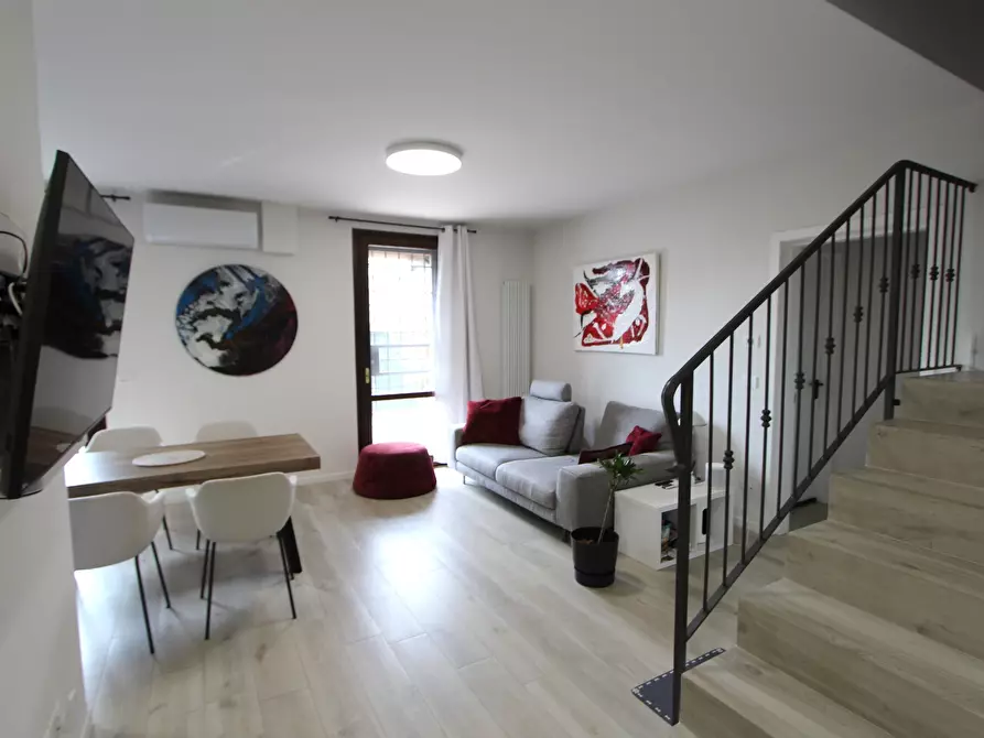 Immagine 23 di Porzione di casa in vendita  in Via Prati di Soletto a Valsamoggia