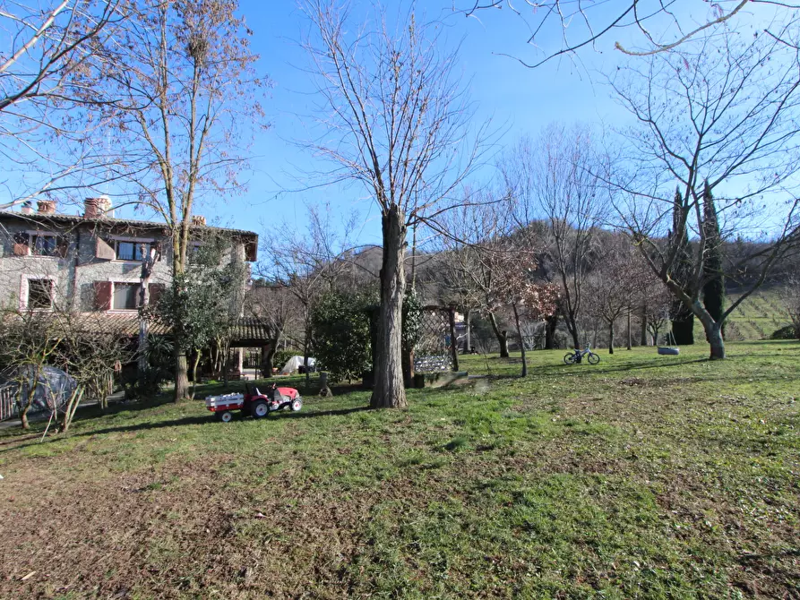 Immagine 13 di Porzione di casa in vendita  in Via Sant'Andrea a Valsamoggia