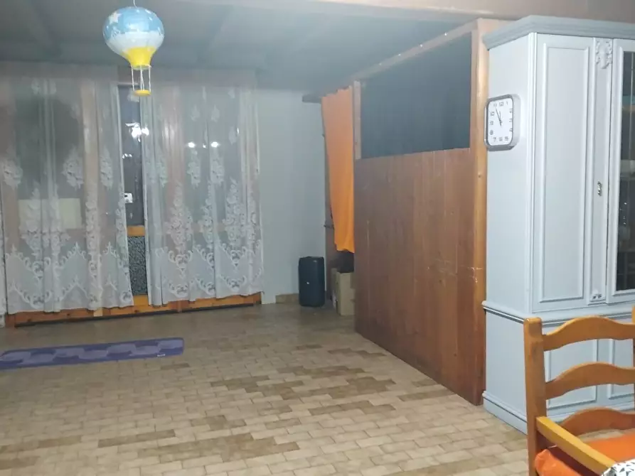 Immagine 35 di Villa in vendita  in Via dell'Artigiano 1 a Valsamoggia