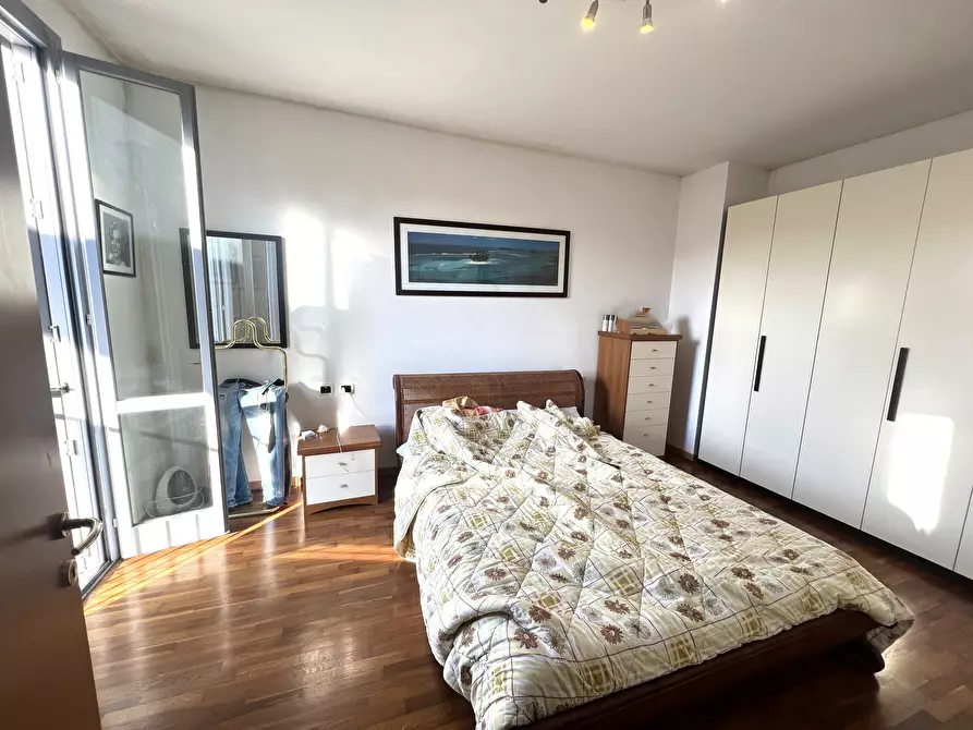 Immagine 24 di Appartamento in vendita  in Via Giuseppe Mazzini a Valsamoggia