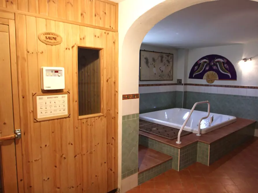 Immagine 46 di Casa indipendente in vendita  in Via Ca' Foscolo a Valsamoggia