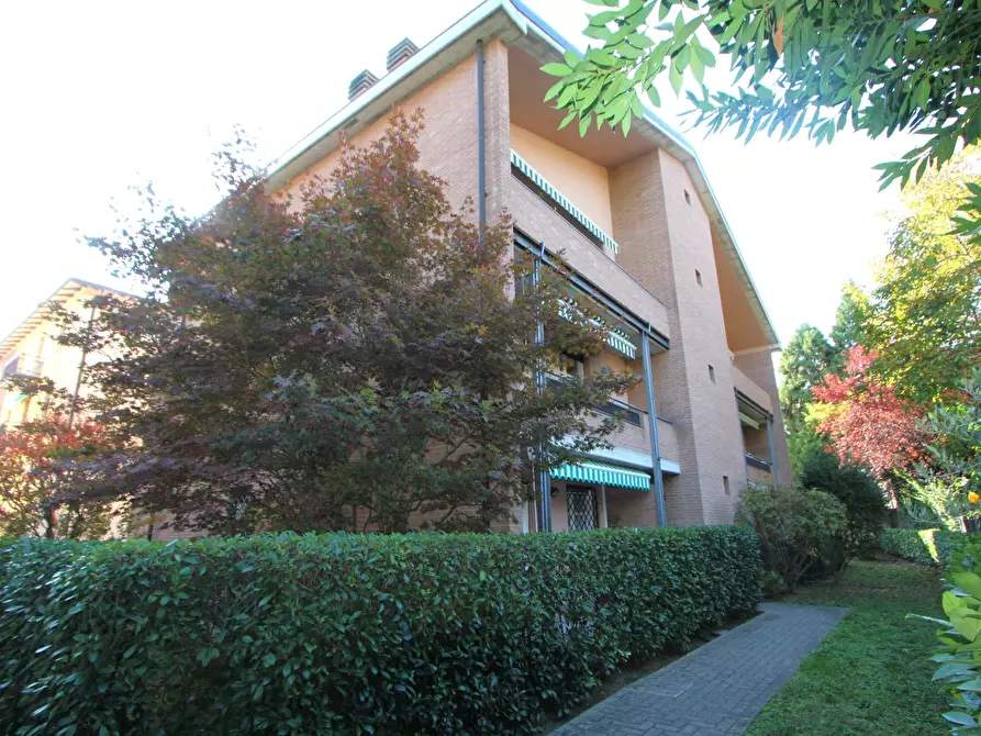 Immagine 41 di Appartamento in vendita  in Viale dell'Indipendenza a Valsamoggia