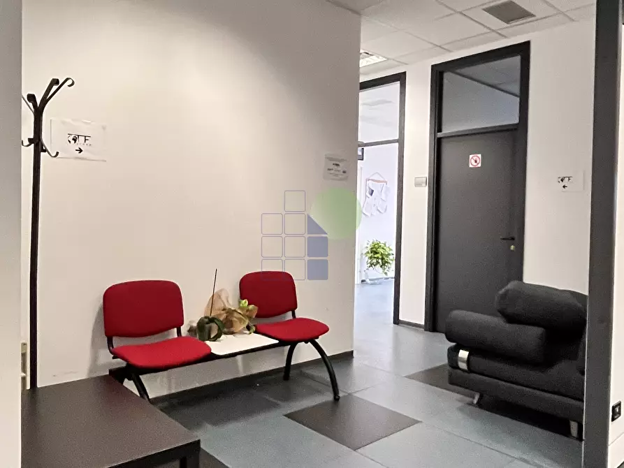 Immagine 9 di Ufficio in affitto  in Via Toscana 6 a Livorno