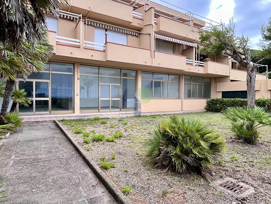 Immagine 16 di Appartamento in vendita  in Via Aurelia 820 a Rosignano Marittimo