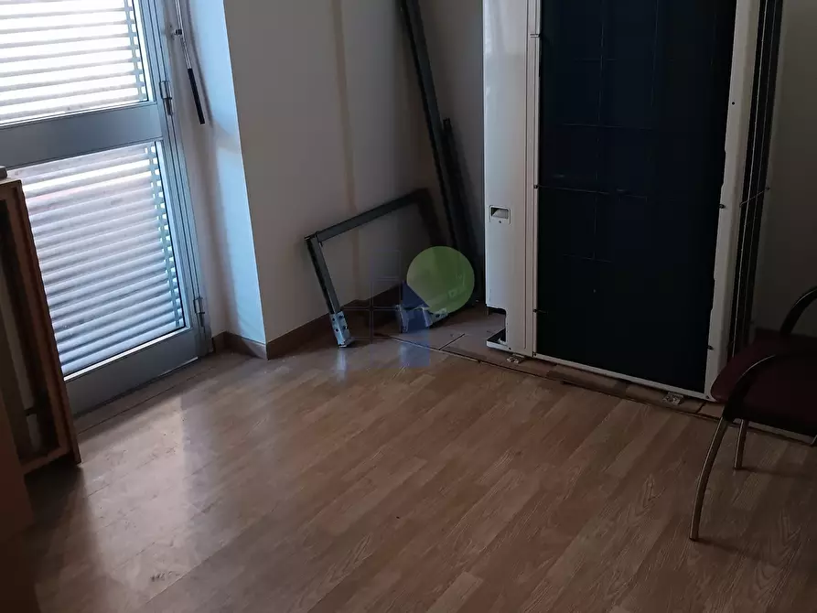 Immagine 10 di Ufficio in vendita  in Piazza Cavour 21 a Livorno