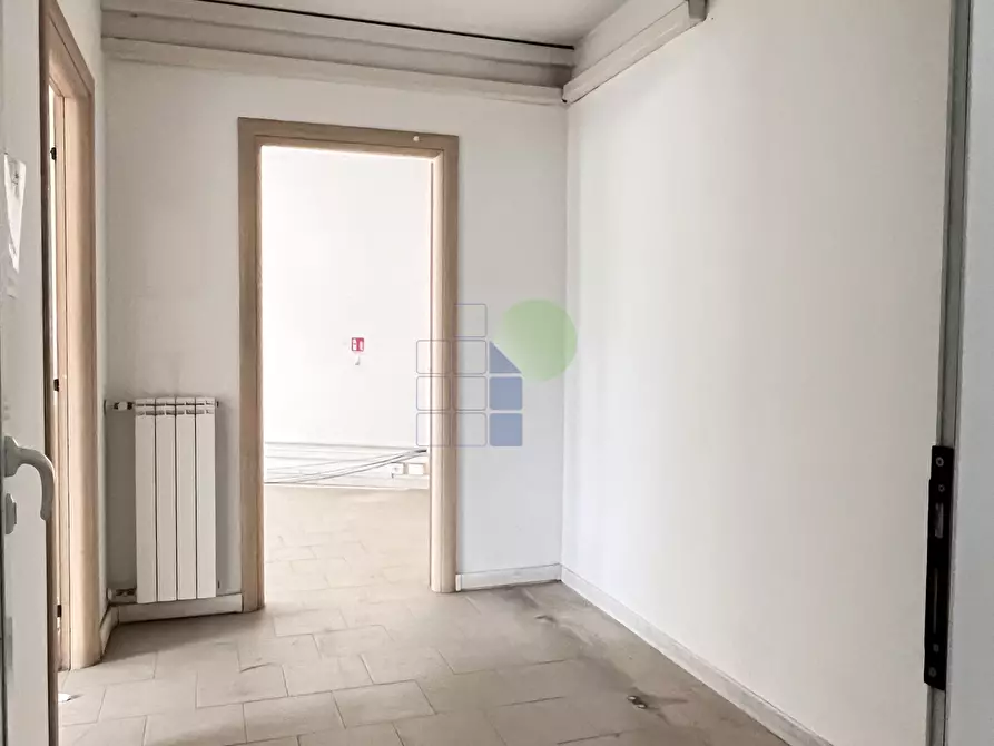 Immagine 24 di Capannone industriale in vendita  in Via dell'Artigianato 82 a Livorno