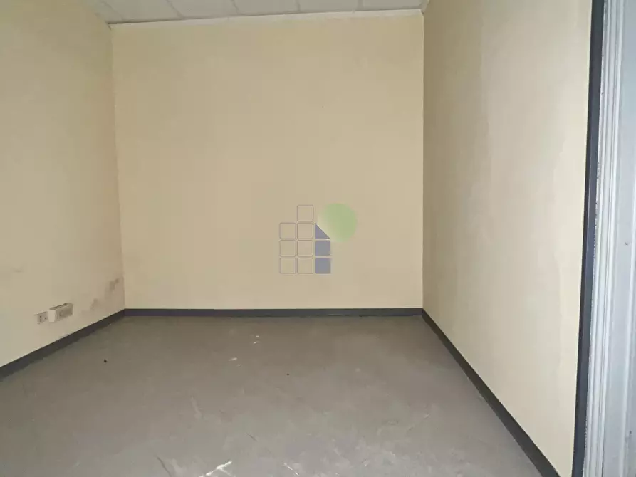 Immagine 14 di Capannone industriale in affitto  in Via dell'Indipendenza 30 a Livorno